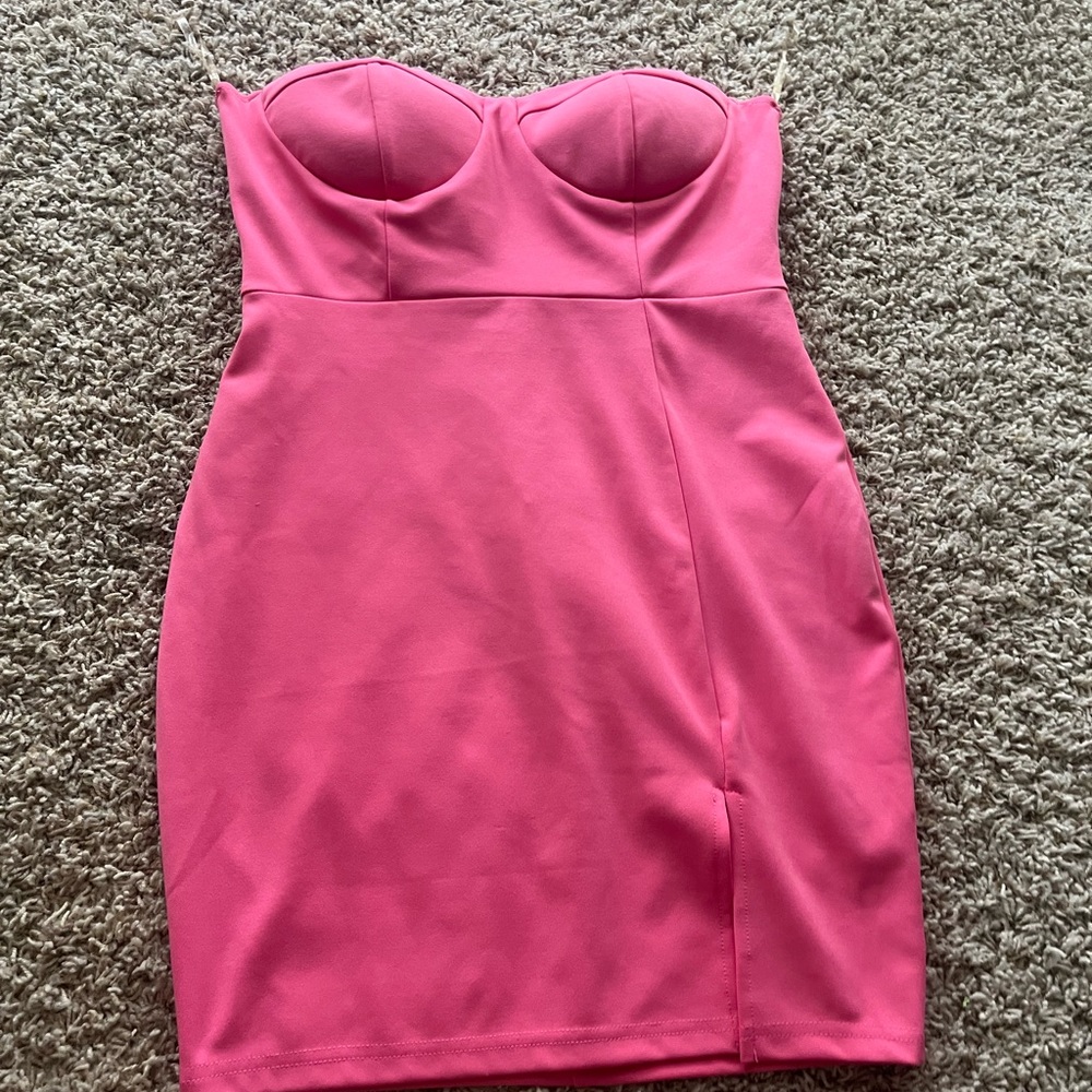 barbie pink strapless dress